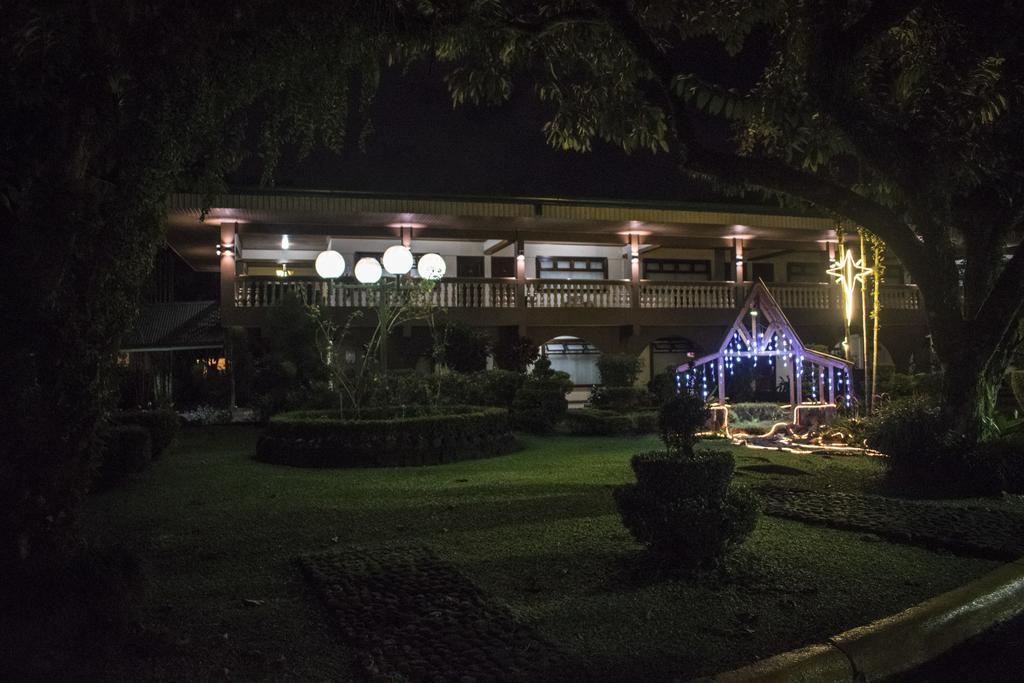 Hotel Suerre Guápiles Zewnętrze zdjęcie